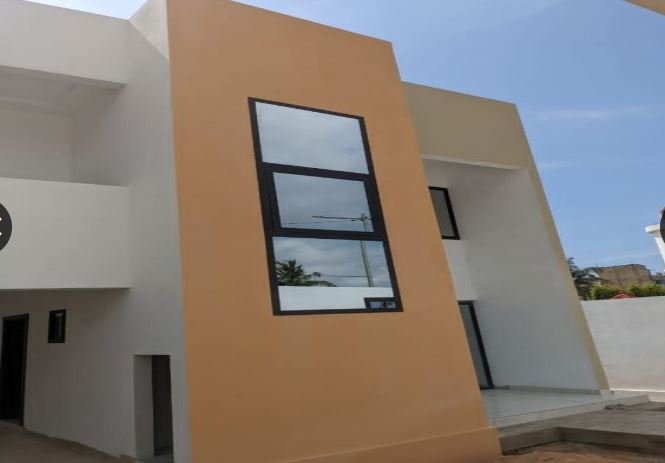 Villa for sale in Lome, Togo