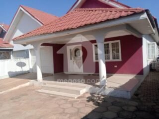 3 bedroom house for sale at East Airport